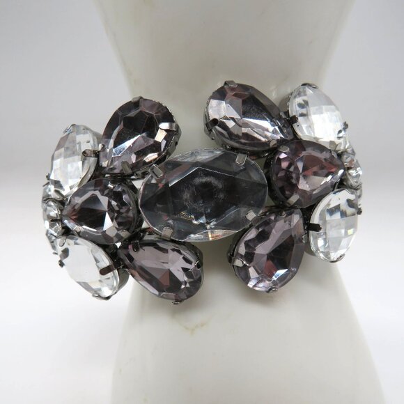 Vera Wang Bracelet Silver Tone Large Faceted Rhinestone Cluster Statement Bangle - Picture 1 of 16